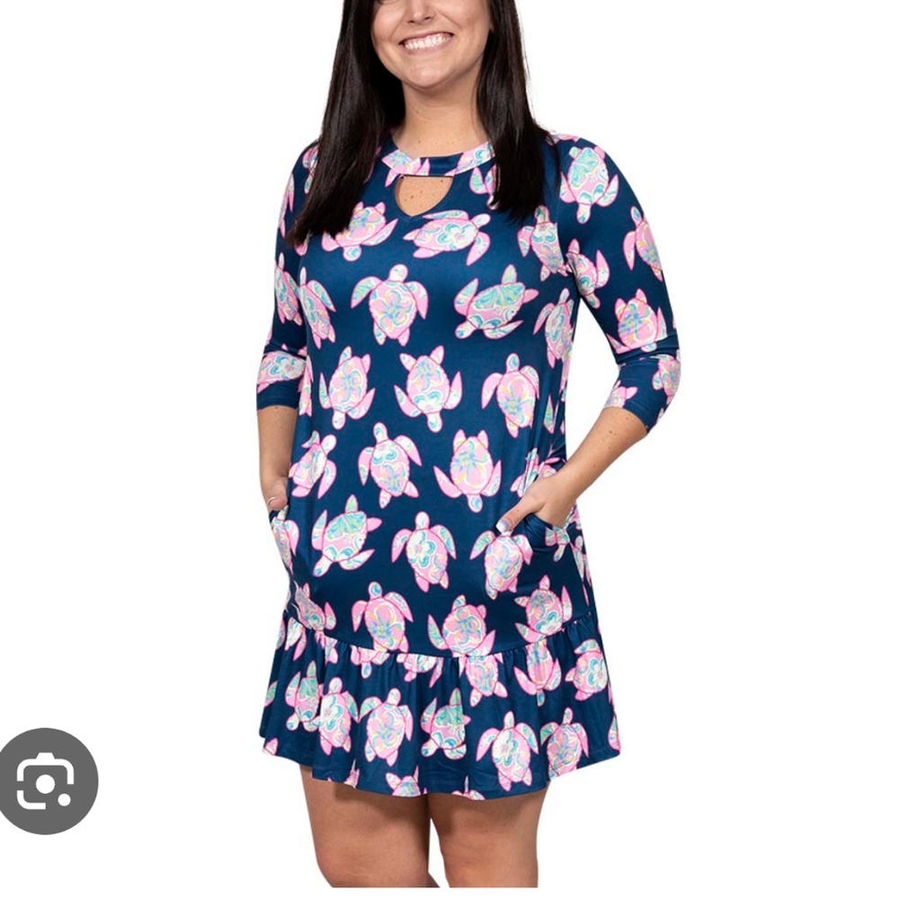 Simply Southern dress sea turtle print navy blue pink ruffled hem size Small